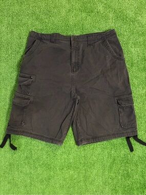Y2K Airwalk Baggy Black Cargo Shorts